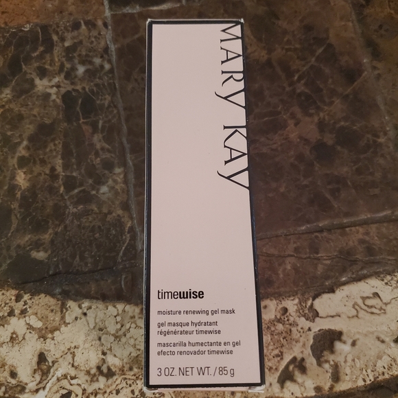 Mary Kay Timewise Moisture Renewing Gel Mask - Picture 3 of 6